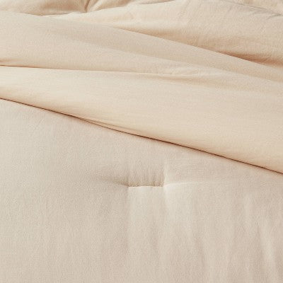 New - Threshold Sateen Comforter Set Quilted Year-Round Comfort ThresholdBullseye Deals
