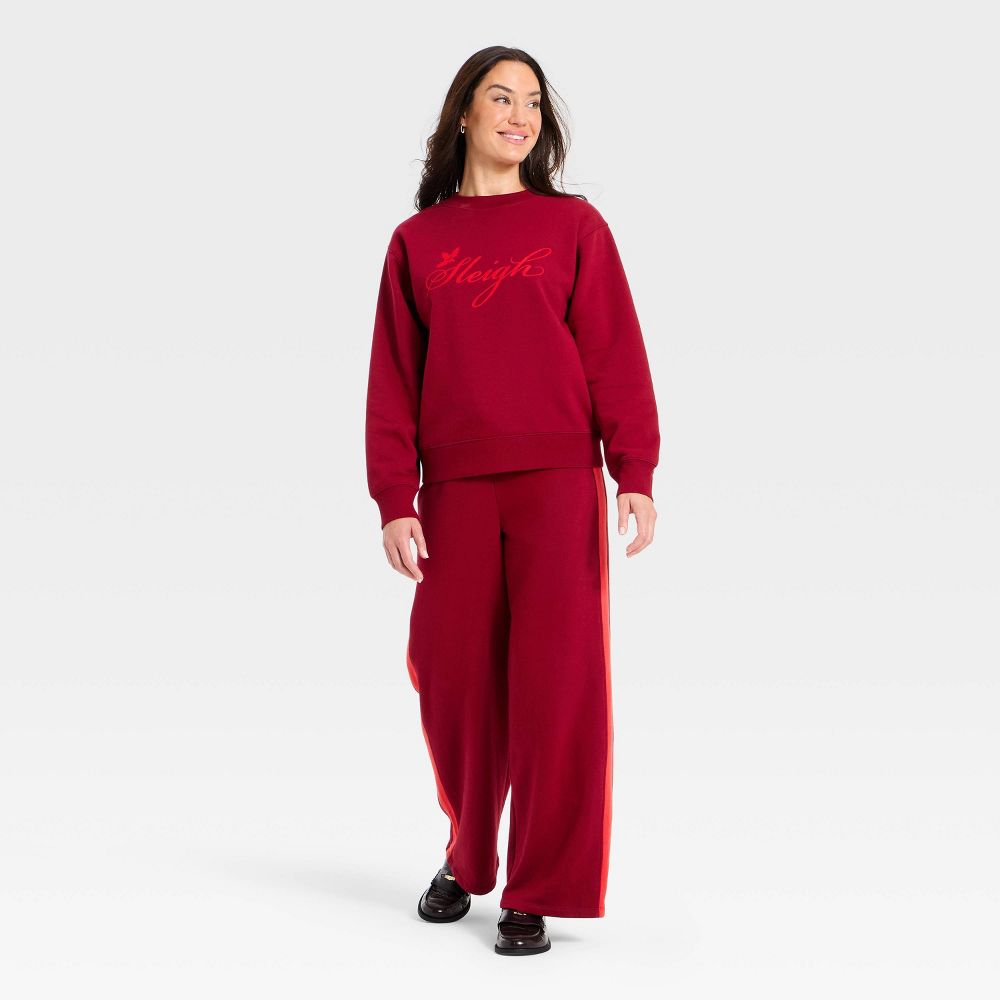 New - Women's Holiday Knit Graphic Pullover Sweatshirt - Universal Thread™ Maroon M