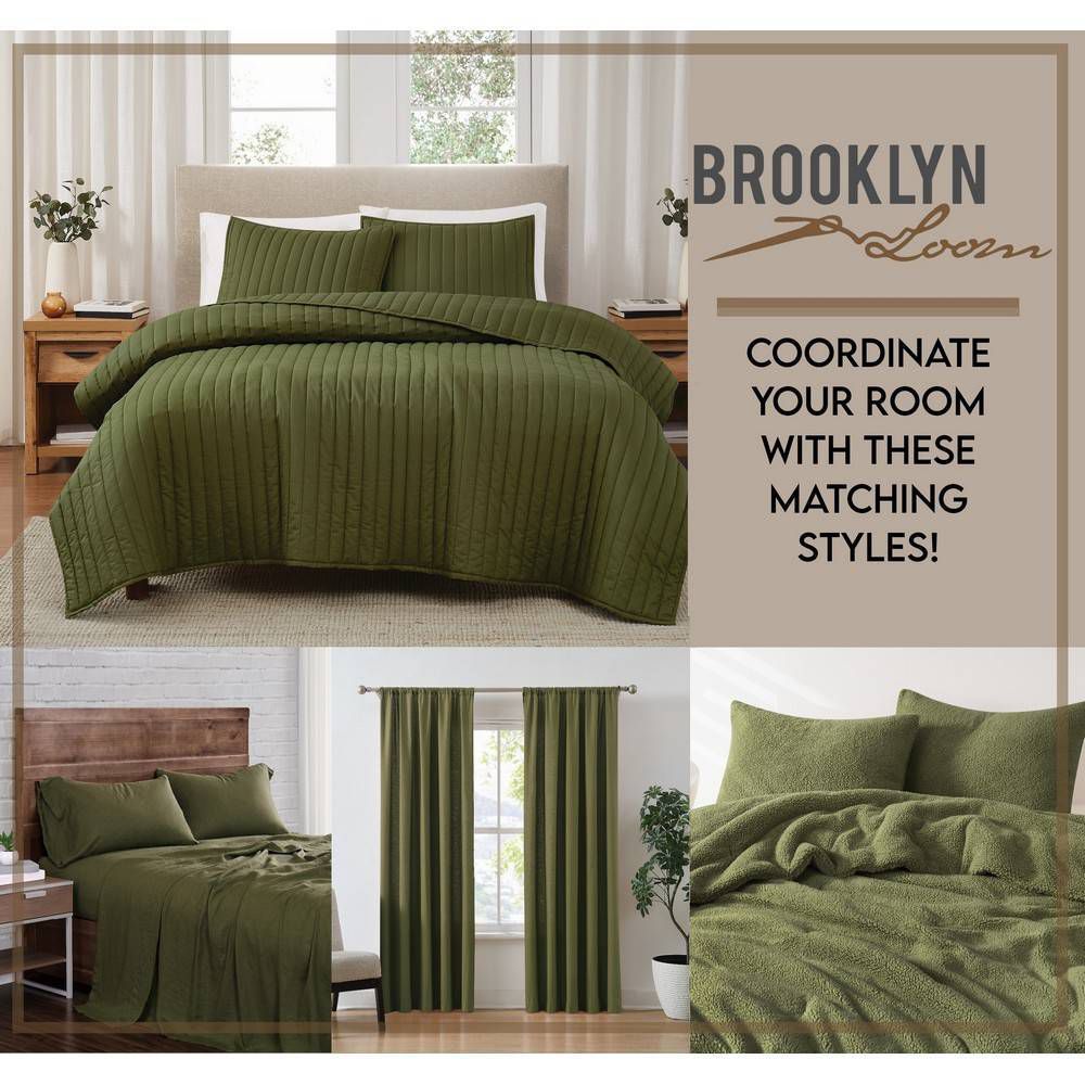 New - Brooklyn Loom 50"x70" Chunky Boucle Textured Microfiber Throw Blanket in White