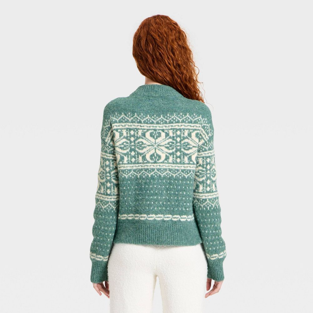 New - Women's Cozy Alpine Snowflake Crewneck Pullover Sweater - Universal Thread™ Green XS