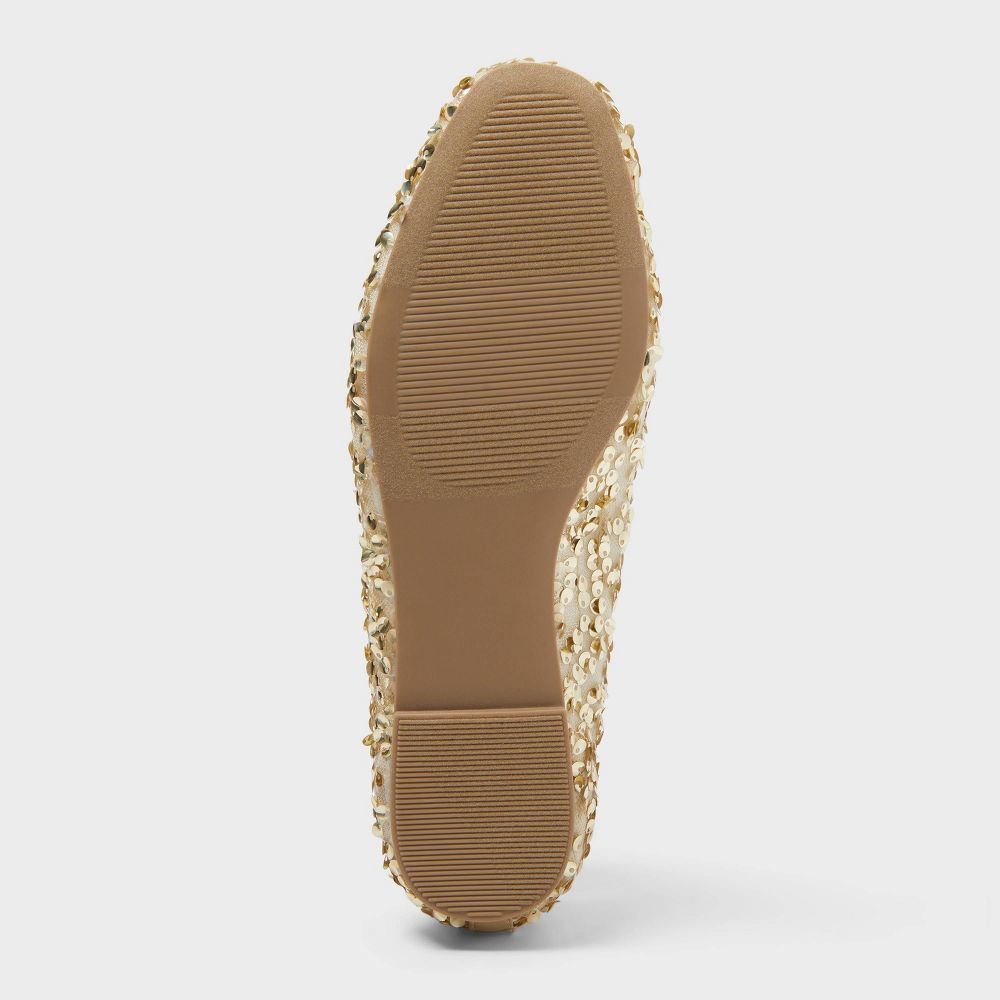 New - Women’s Sammie Shoes with Memory Foam Insole - A New Day™ Champagne 6
