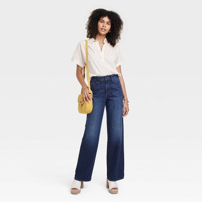 New - Universal Thread Women's High Waisted Wide Leg Cropped High-Rise Jeans, Dark Wash Universal ThreadBullseye Deals