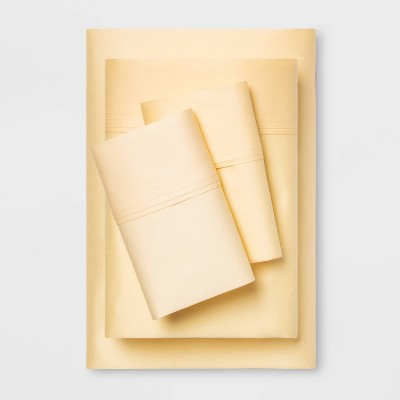 Threshold 400 Thread Count Cotton Sateen 4-Piece Sheet Set Luxurious ThresholdBullseye Deals