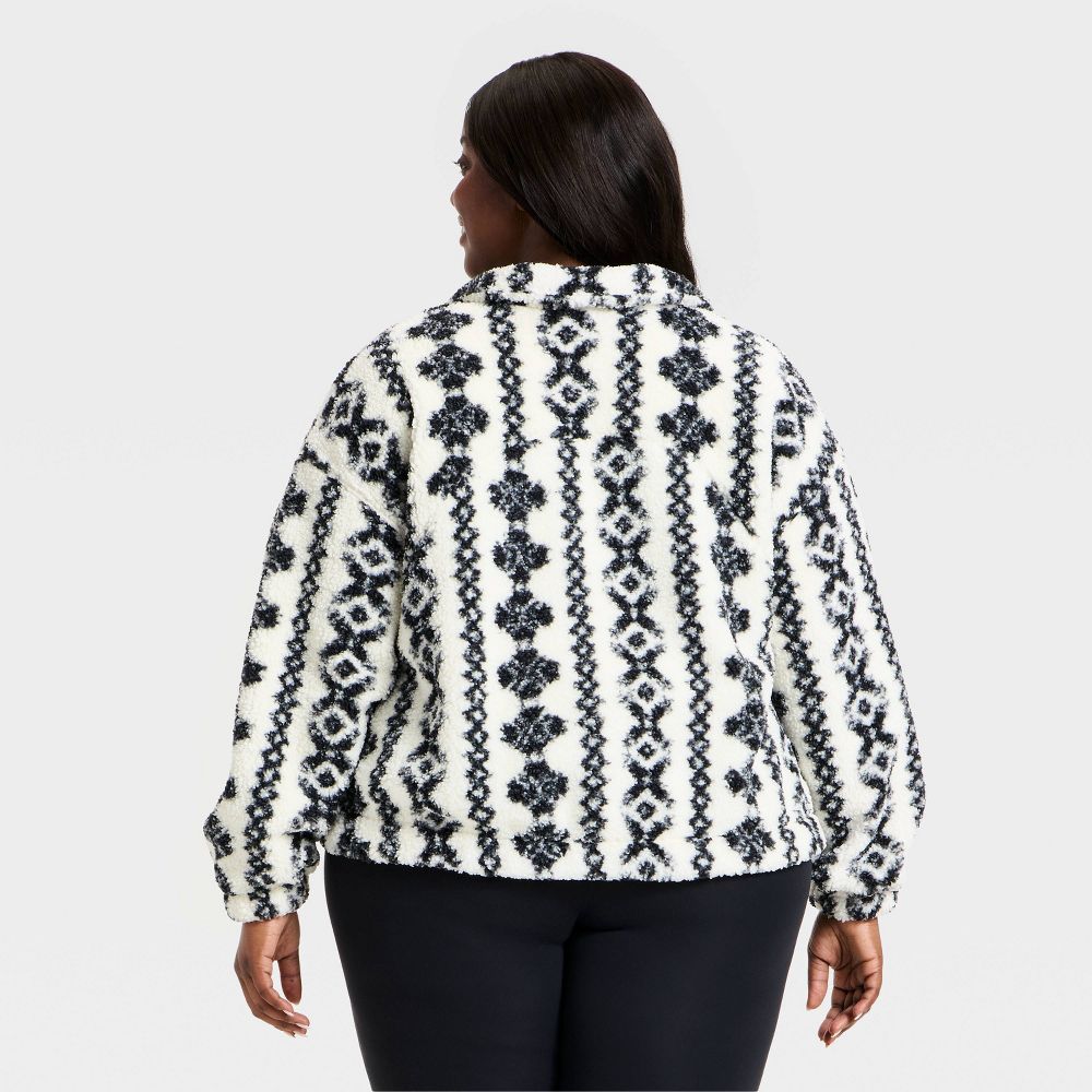 New - Women's High Pile Fleece 1/2 Zip Pullover Jacket - All In Motion™ Cream/Black 1X