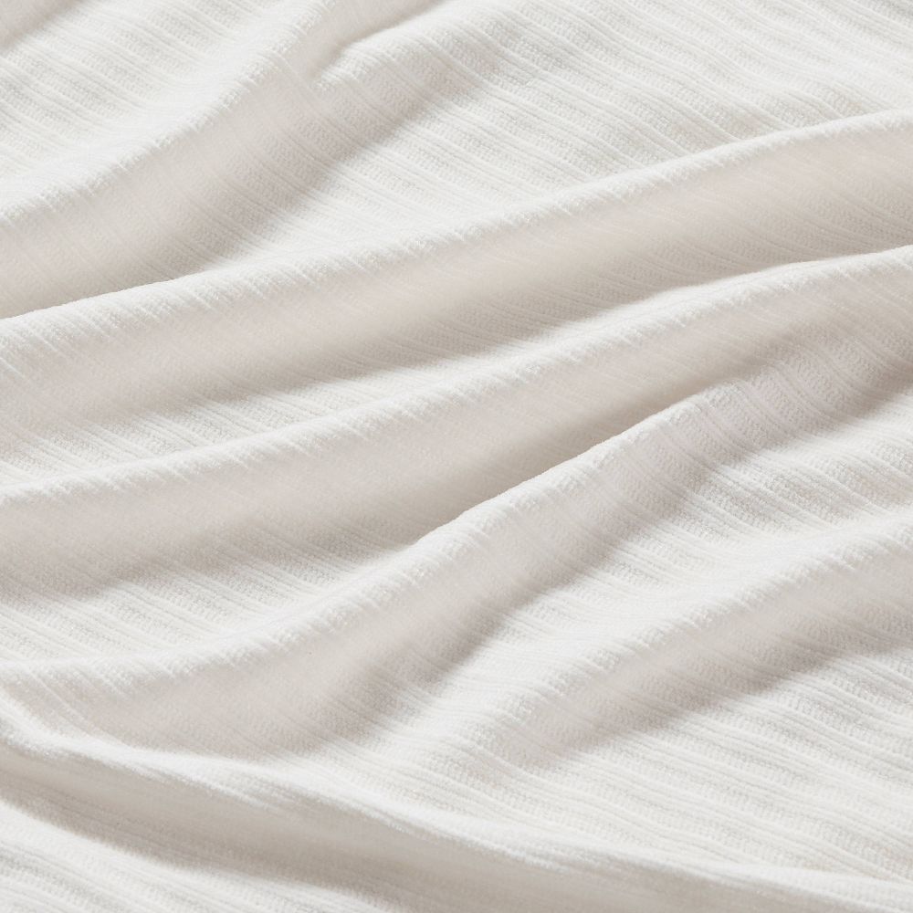 Open Box - Brookstone Twin Heated Chenille Knit Blanket Ivory