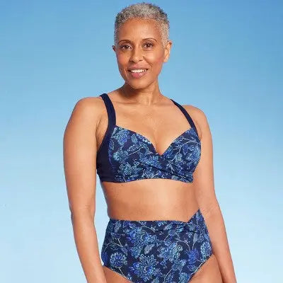 Lands' End Women's UPF 50 Floral Print Underwire Twist-Front Bikini Top Lands' EndBullseye Deals
