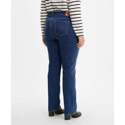 Levi's Women's Plus Size Mid-Rise Classic Straight Jeans - Soft Levi'sBullseye Deals