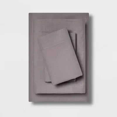 New - Room Essentials 215 Thread Count Cotton Blend 4PC Sheet Set Lightweight Room EssentialsBullseye Deals