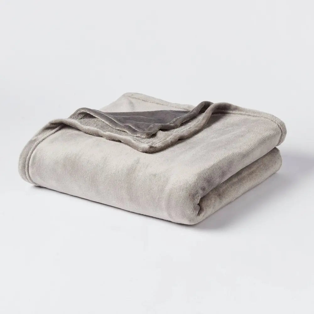 New - Room Essentials 5-Piece Comforter Set Geo Fringe Geometric Room EssentialsBullseye Deals