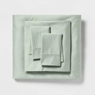 New - Threshold 400 Thread Count Cotton Sateen 4-Piece Sheet Set Luxurious ThresholdBullseye Deals