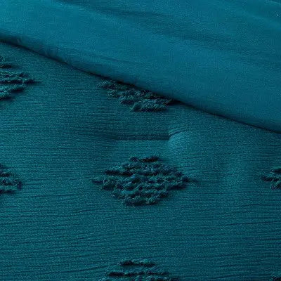 New - Threshold Tufted Comforter Set Solid Year-Round Fabric ThresholdBullseye Deals