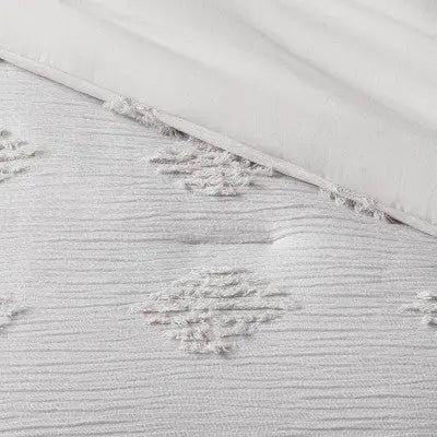 New - Threshold Tufted Comforter Set Solid Year-Round Fabric ThresholdBullseye Deals