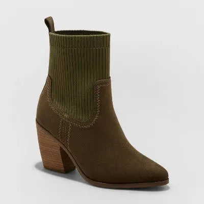New - Universal Thread Women's Block High Heel Ankle Boots Pull-On Suede Booties Universal ThreadBullseye Deals