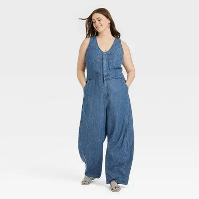 New - Universal Thread Women's Curved Leg Jeans Denim Jumpsuit Overalls, Medium Wash Universal ThreadBullseye Deals