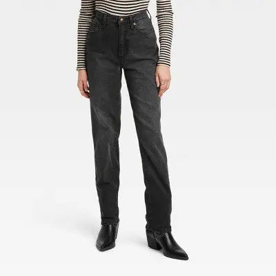 New - Universal Thread Women's High Waisted Straight Cargo Jeans 90's Vintage, Black Universal ThreadBullseye Deals