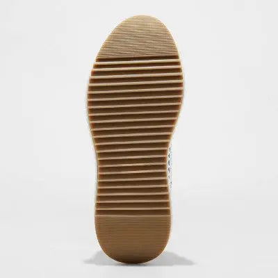 New - Universal Thread Women's Low Top Lace-Up Sneakers Memory Foam Insole Woven Universal ThreadBullseye Deals