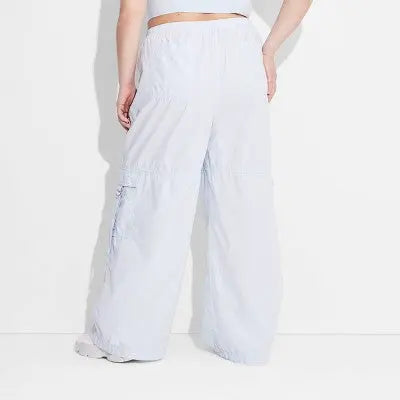 New - Wild Fable Women's Plus Mid Rise Wide Leg Relaxed Full Cargo Pants Lightweight Wild FableBullseye Deals