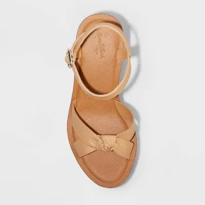 New - Women's Valerie Platform Heels - Universal Thread Tan 7 Universal ThreadBullseye Deals