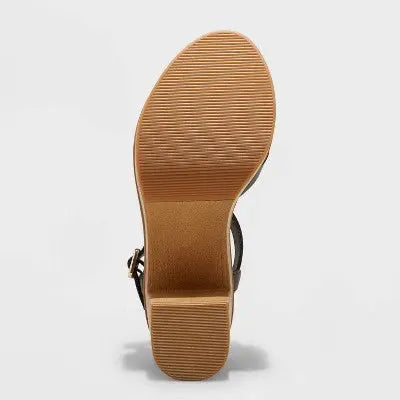 New - Women's Valerie Platform Heels - Universal Thread Tan 7 Universal ThreadBullseye Deals
