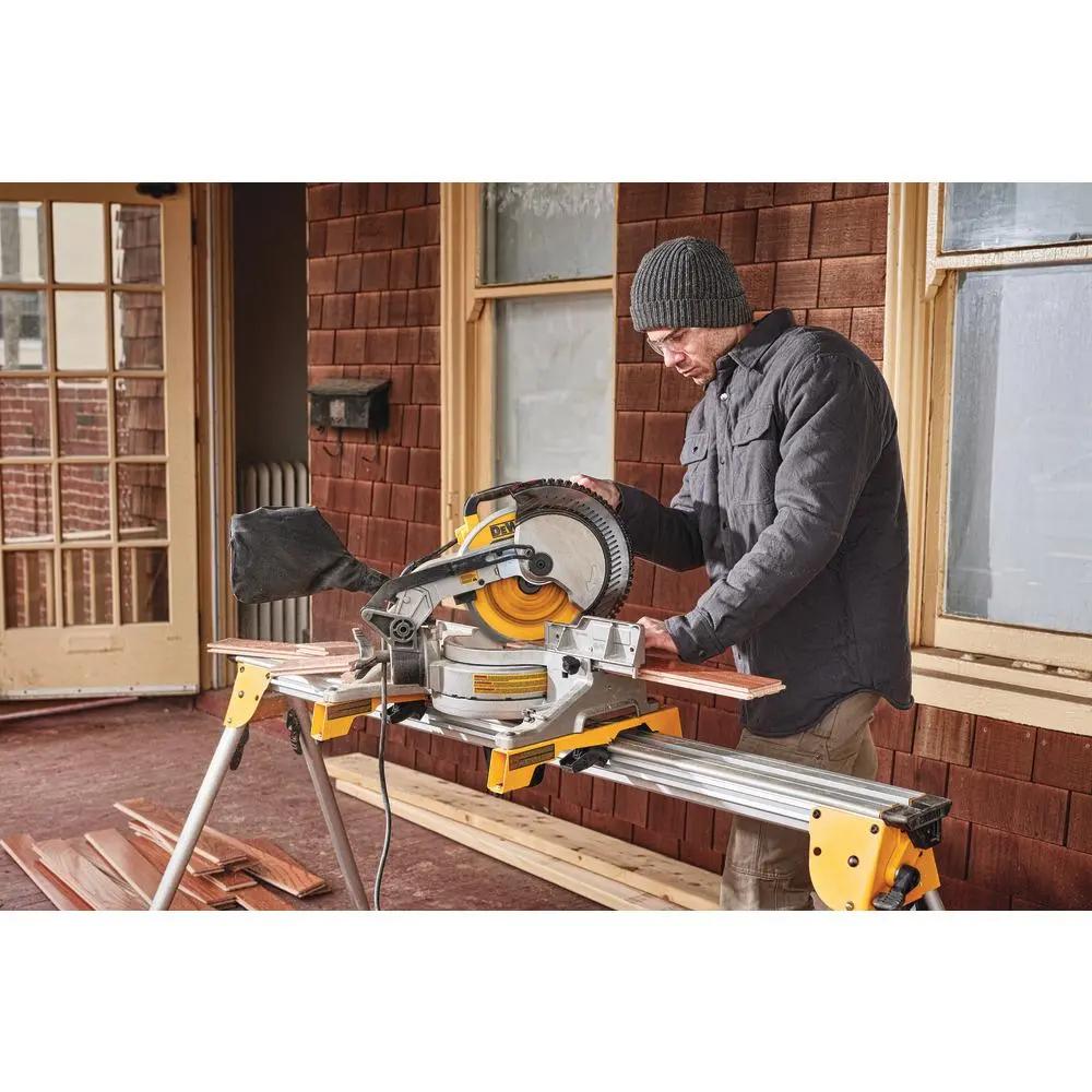 Open Box -  DEWALT 10 in. 15 Amp Compound Miter Saw - DWS713 DEWALTBullseye Deals
