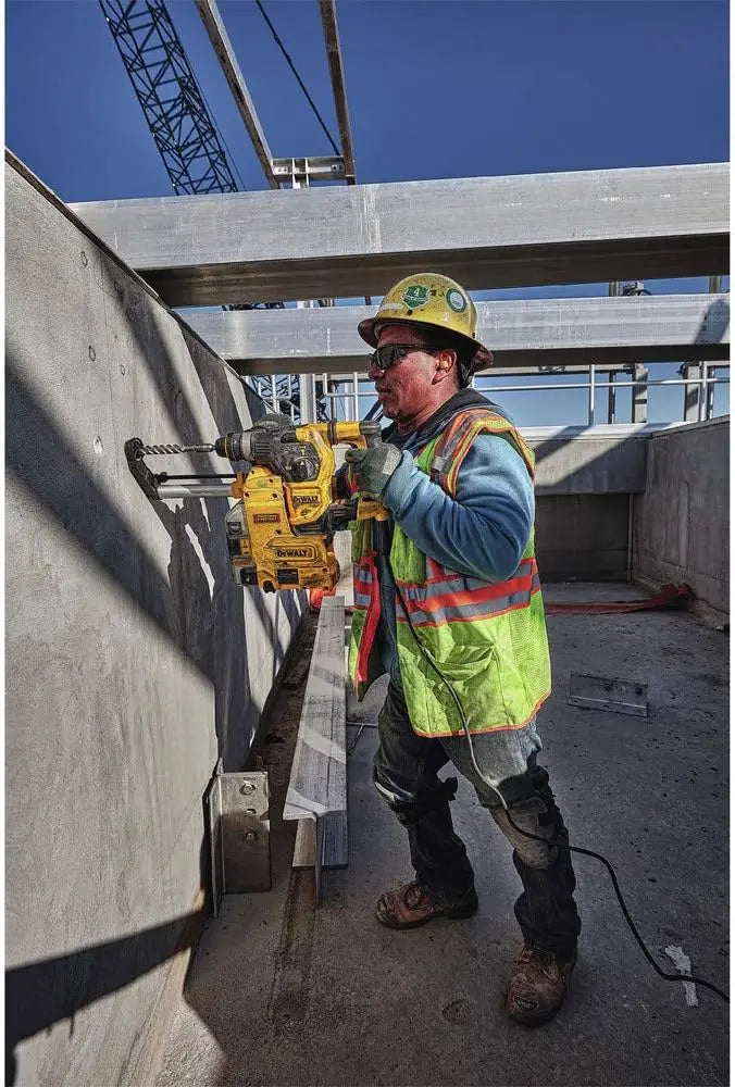 Open Box -  DEWALT DWH304DH  Multi-Surface Dust Extractor - Secondipity