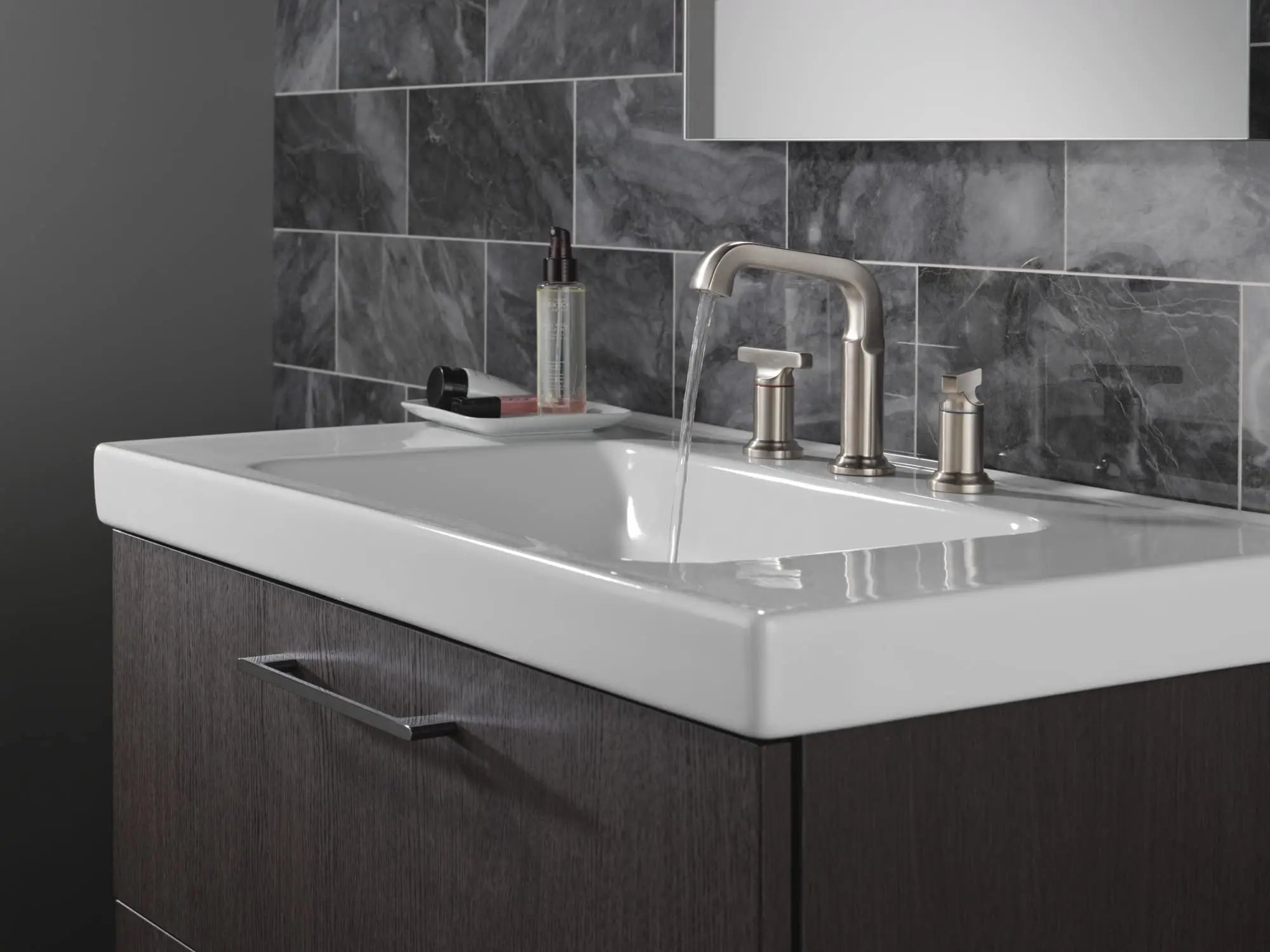 Open Box - Delta 35587-SS-PR-DST - Bathroom Sink Faucets Faucet DeltaBullseye Deals