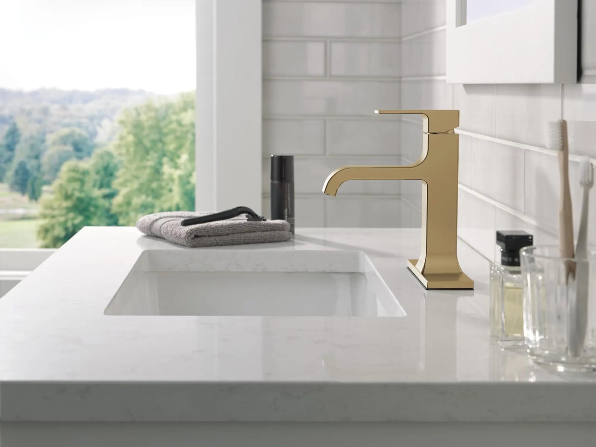 Open Box - Delta 539-CZMPU-DST - Bathroom Sink Faucets Faucet DeltaBullseye Deals