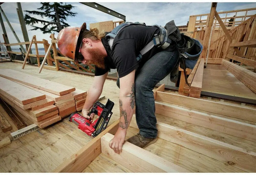 Open Box -  Milwaukee M18 FUEL 3-1/2 in. 18-Volt 21? Lithium-Ion Brushless Cordless Framing Nailer (Tool-Only) MilwaukeeBullseye Deals