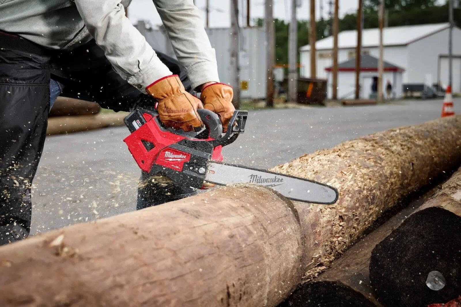 Open Box -  Milwaukee MWK2826-20T 14 in. M18 FUEL Top Handle Chainsaw Bare Tool MilwaukeeBullseye Deals