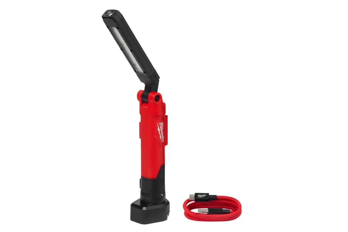 Open Box -  Milwaukee REDLITHIUM USB Stick Light with Magnet MilwaukeeBullseye Deals