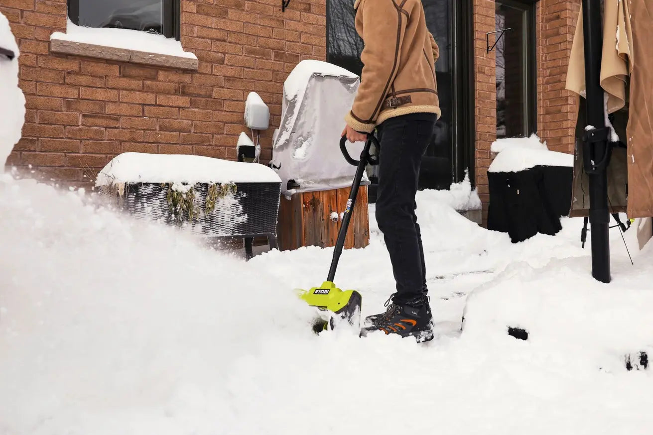 Open Box - RYOBI 18V ONE+ Cordless 10-inch Snow Shovel (Tool Only) RYOBIBullseye Deals