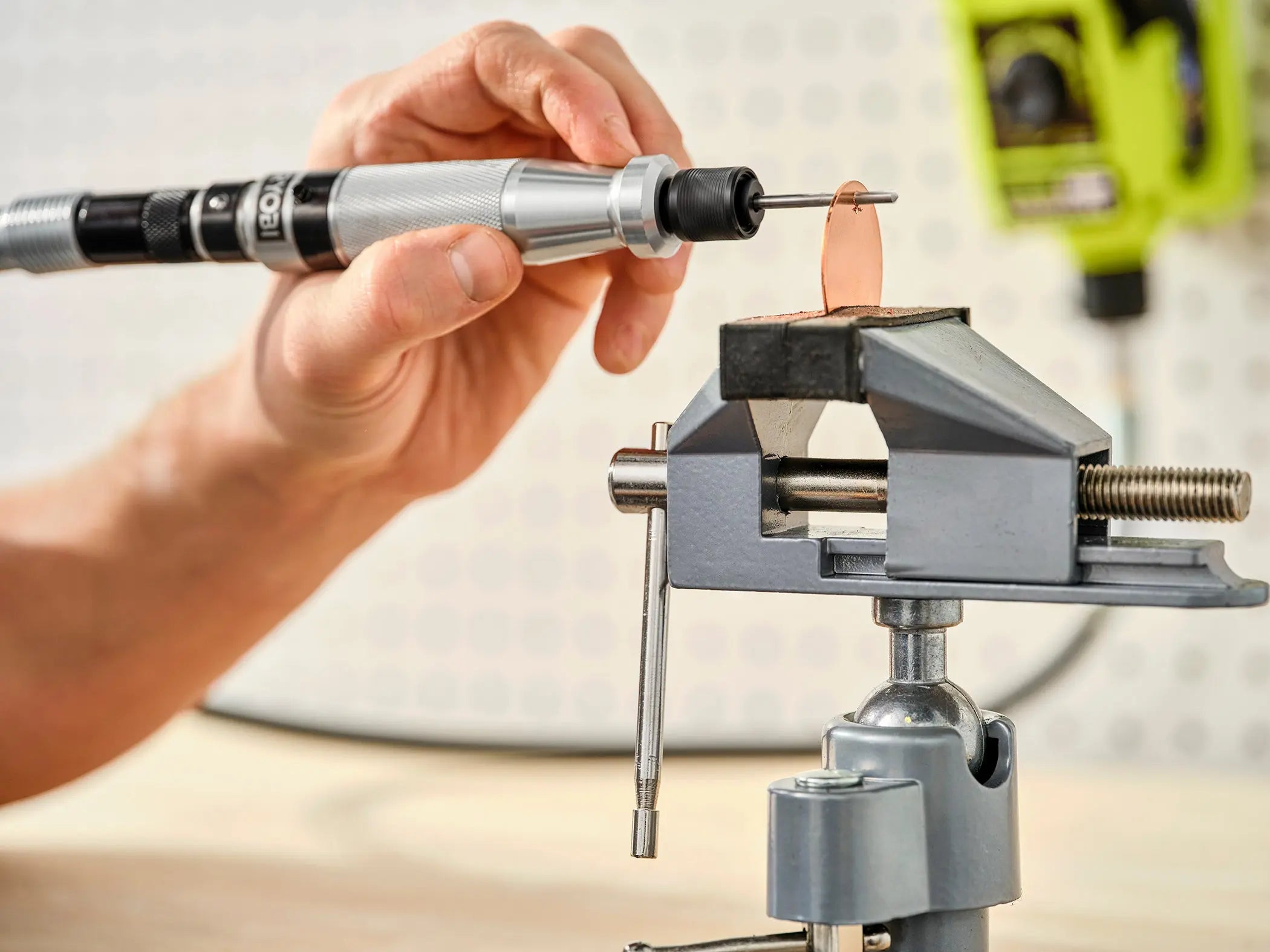 Open Box -  RYOBI ONE+ HP 18V Brushless Cordless Rotary Tool Kit with 2.0 Ah HIGH PERFORMANCE Battery and Charger - Secondipity