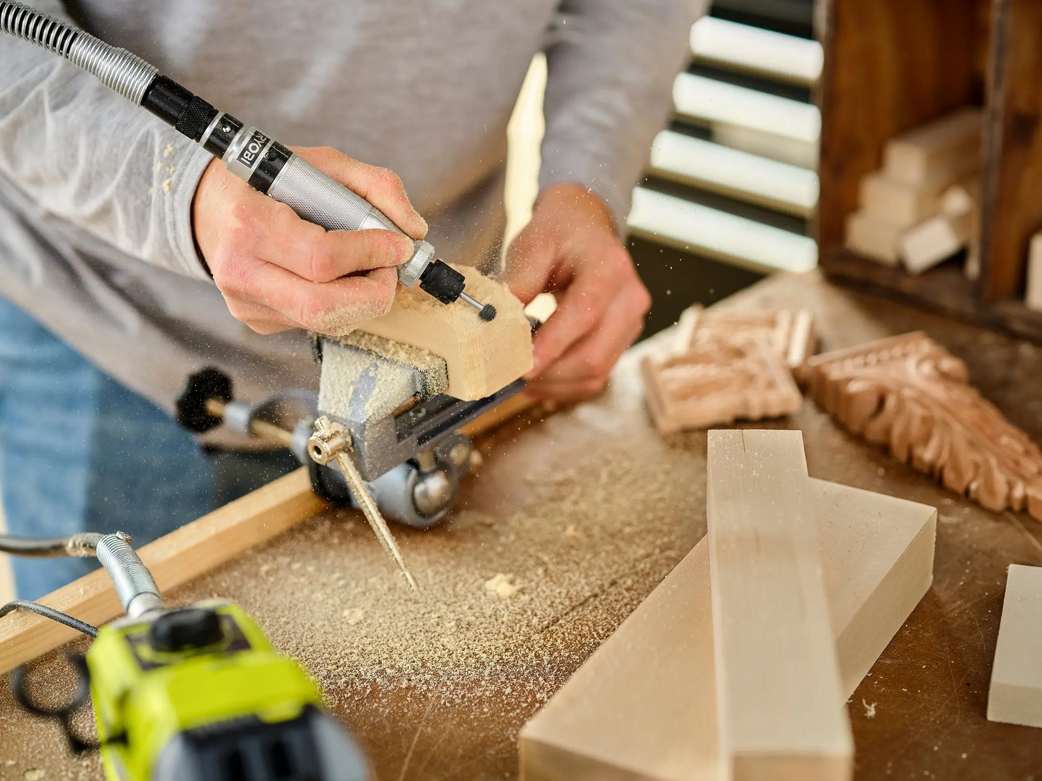 Open Box -  RYOBI ONE+ HP 18V Brushless Cordless Rotary Tool Kit with 2.0 Ah HIGH PERFORMANCE Battery and Charger - Secondipity