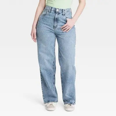 Open Box - Women's High-Rise Wide Leg Jeans - Universal Thread Medium Wash 14 Universal ThreadBullseye Deals