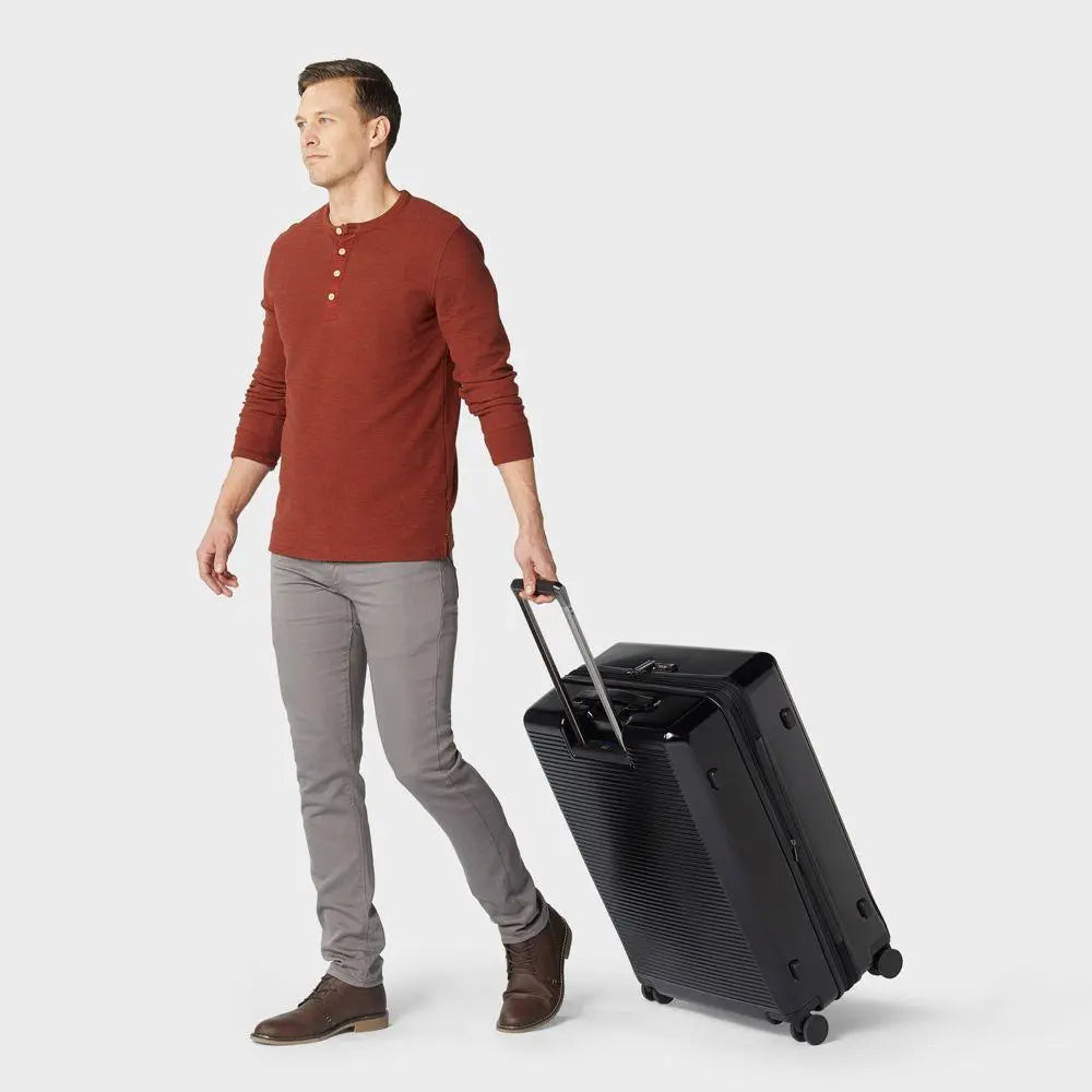 Open Story 29 Expandable Hardside Spinner: Smooth, Spacious, Stylish!