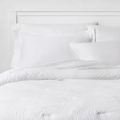 Full/Queen Micro Matelasse Comforter & Sham Set - Threshold ThresholdBullseye Deals