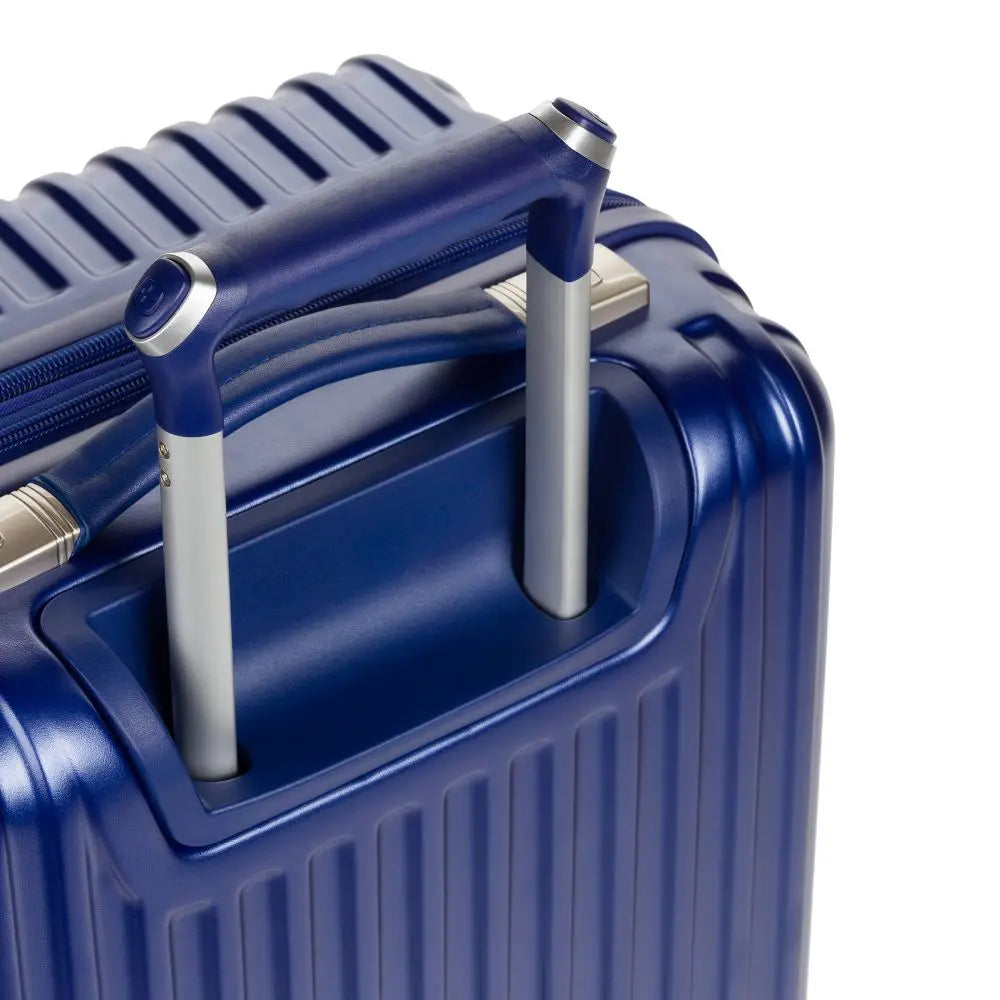 SWISSGEAR Ridge Hardside Carry On Suitcase Spinner Hardshell Luggage USB Port SWISSGEARBullseye Deals