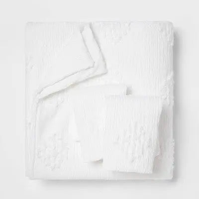 Threshold Tufted Duvet Cover Set Corner Anchoring Ties ThresholdBullseye Deals