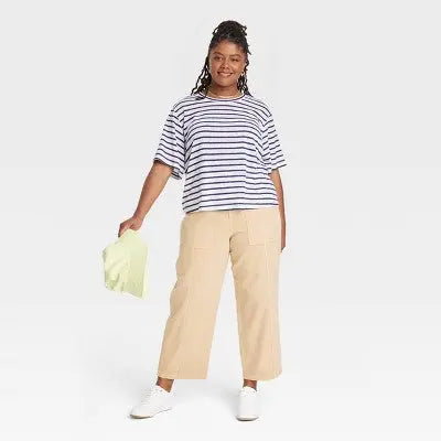 Universal Thread Women's Cropped High-Rise Casual Utility Pants Straight Leg Universal ThreadBullseye Deals