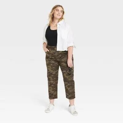 Universal Thread Women's High-Rise Barrel Leg Cropped Pants Relaxed Loose Fit Universal ThreadBullseye Deals