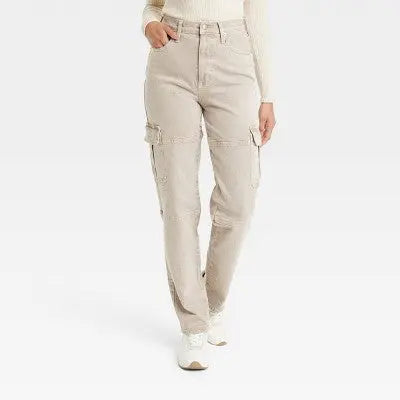 Universal Thread Women's High Waisted Straight Cargo Jeans 90's Vintage, Sand Universal ThreadBullseye Deals