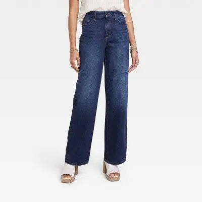 Universal Thread Women's High Waisted Wide Leg Cropped High-Rise Jeans, Dark Wash Universal ThreadBullseye Deals