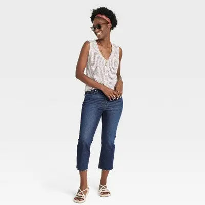 Universal Thread Women's Mid-Rise Bootcut Cropped Jeans Stretchy Raw Edge Universal ThreadBullseye Deals