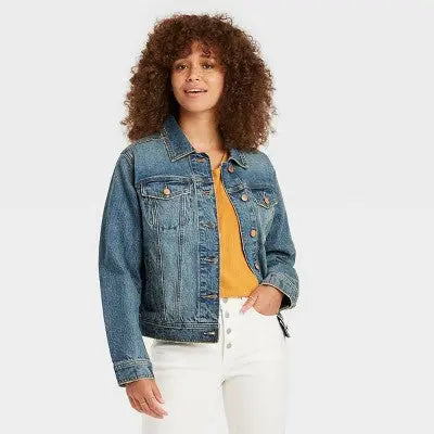 Universal Thread Women's Plus Button Up Denim Jacket Universal ThreadBullseye Deals