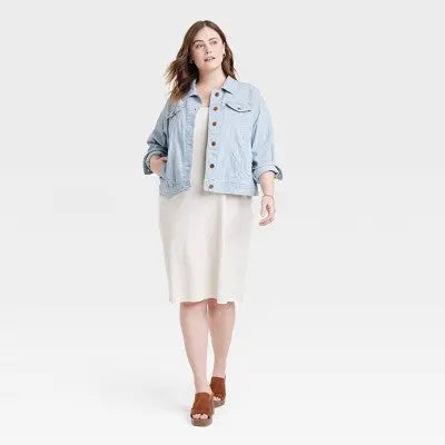 Universal Thread Women's Plus Button Up Denim Jacket Universal ThreadBullseye Deals