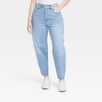 Universal Thread Women's Super-High-Rise Tapered Balloon Jeans Relaxed Stretchy Universal ThreadBullseye Deals