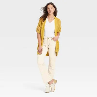 Universal Thread Women's Vintage Bootcut Jeans High-Rise Stretchy Denim Universal ThreadBullseye Deals