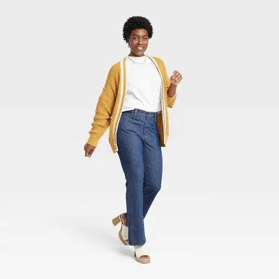 Universal Thread Women's Vintage Bootcut Jeans High-Rise Stretchy Denim Universal ThreadBullseye Deals