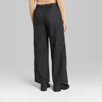 Wild Fable Women's Low Rise Wide Leg Casual Cargo Pants Wild FableBullseye Deals