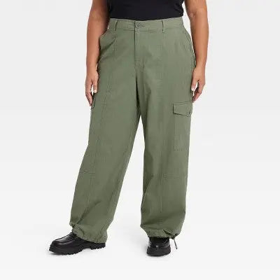 Women's High-Rise Utility Cargo Pants - Ava & Viv Ava & VivBullseye Deals